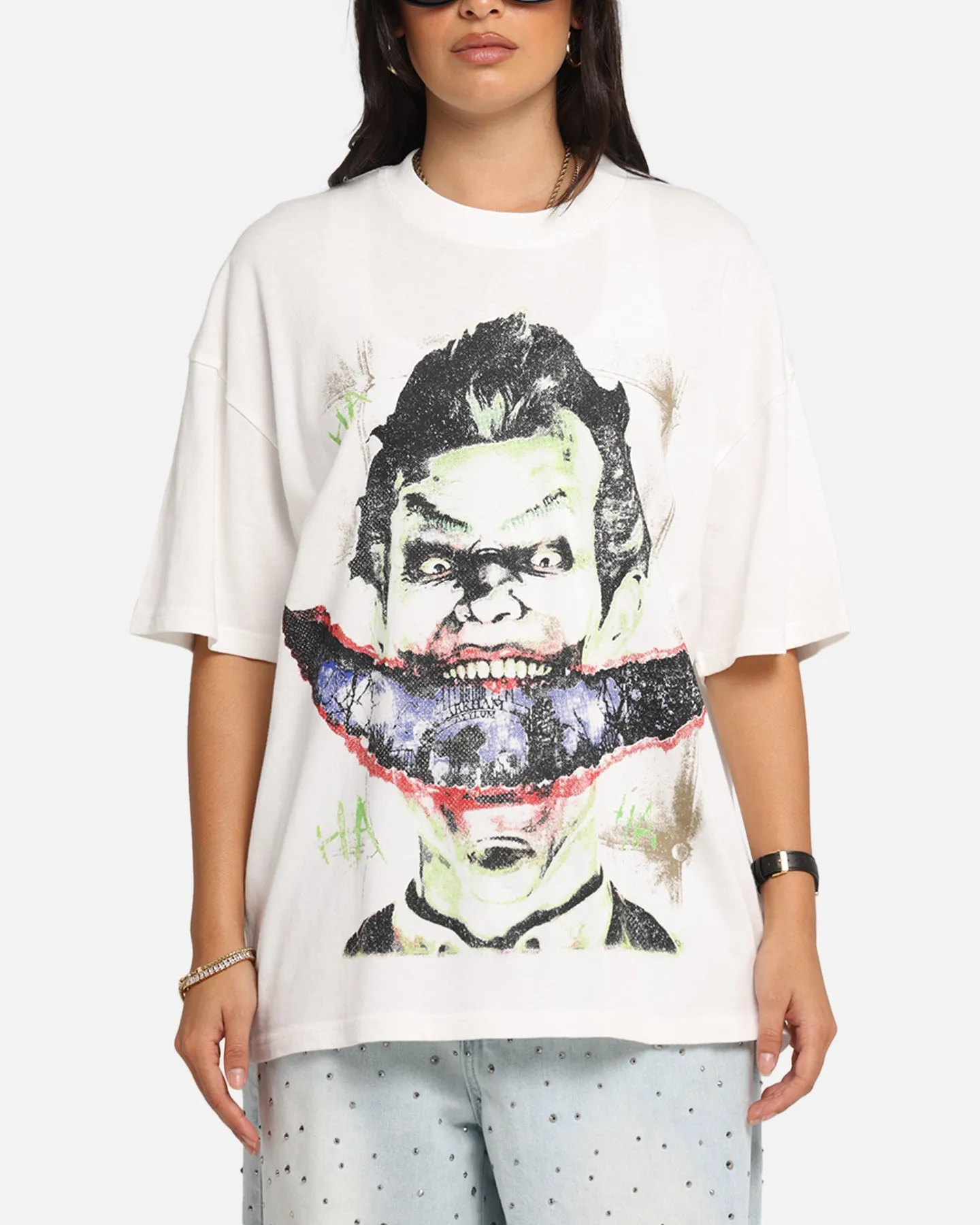 73 Studio X DC Batman Joker Arkham Asylum Vintage T-Shirt Off White