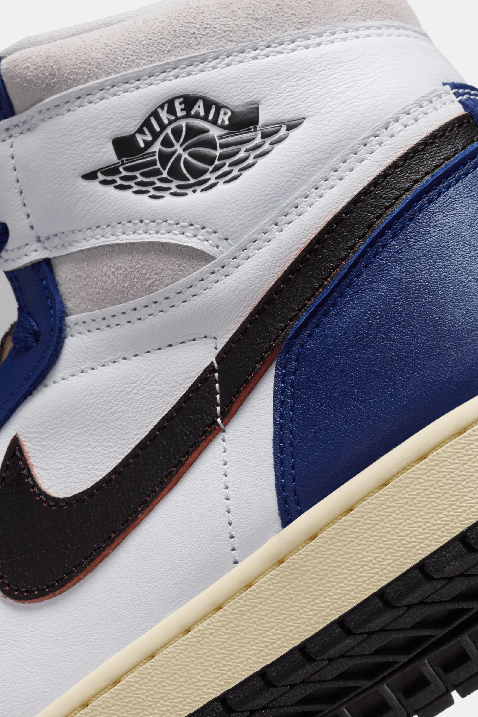 Air Jordan 1 Retro High OG Rare Air