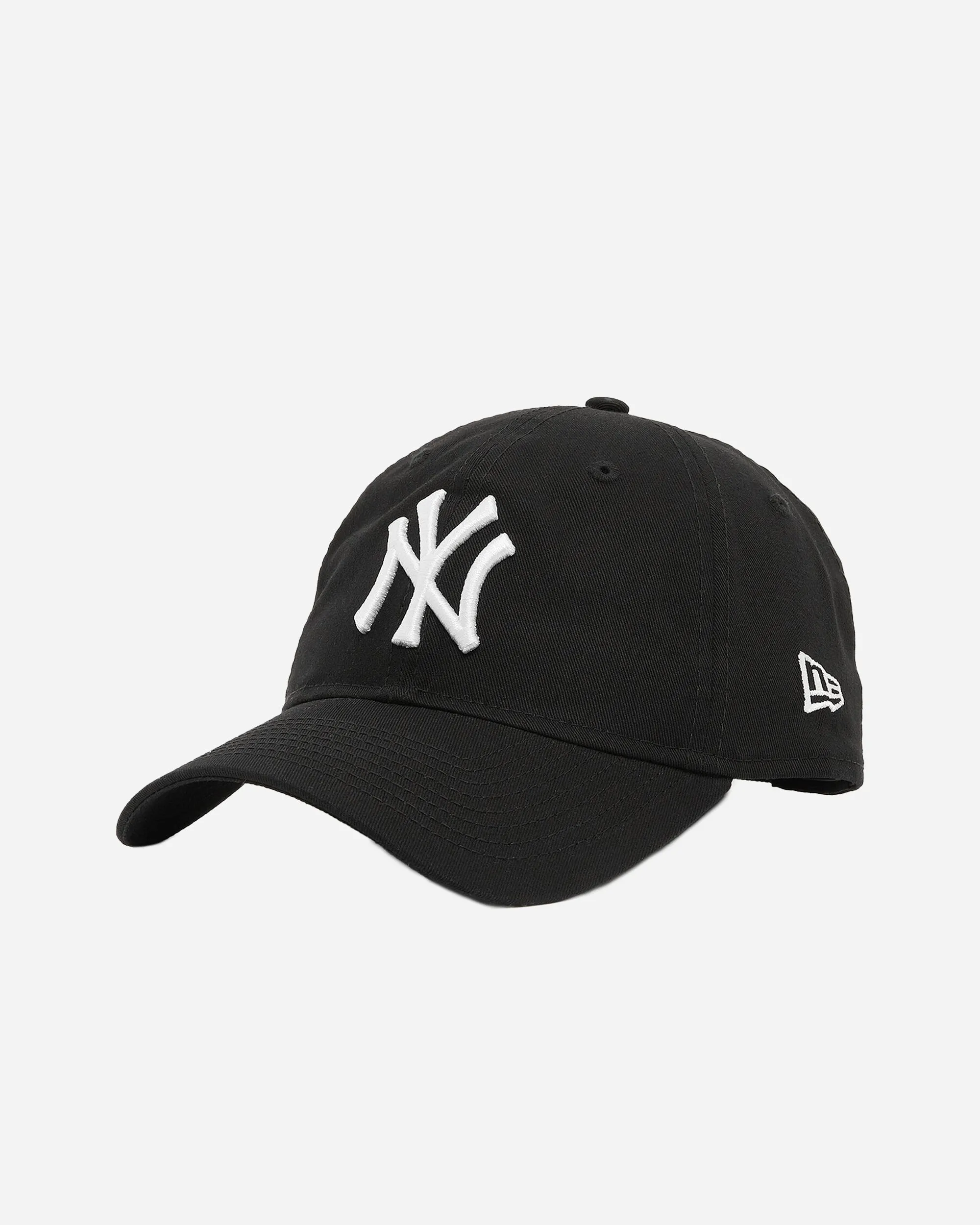 League Essential 9TWENTY