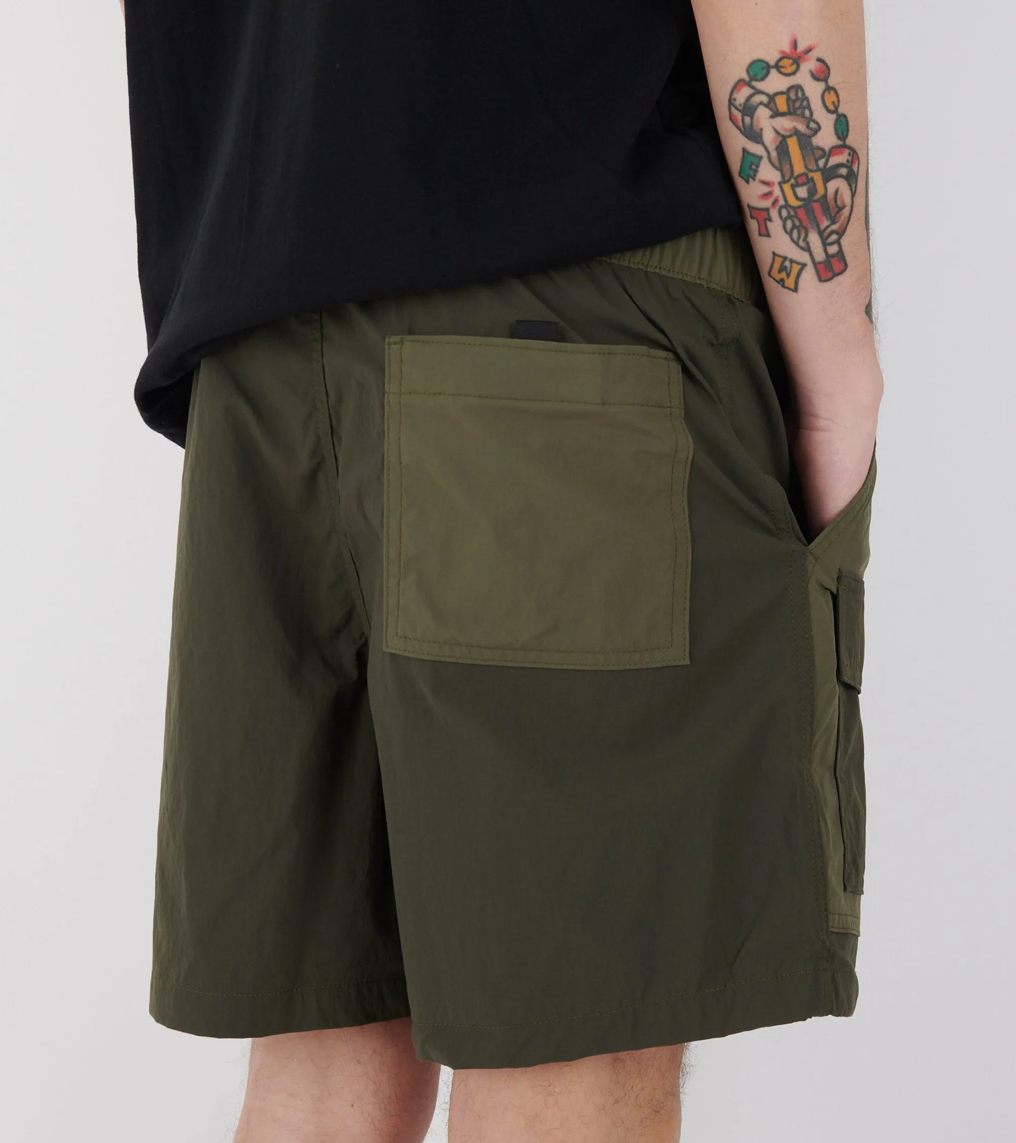M's Outdoor Everyday Shorts Pine Needle Green