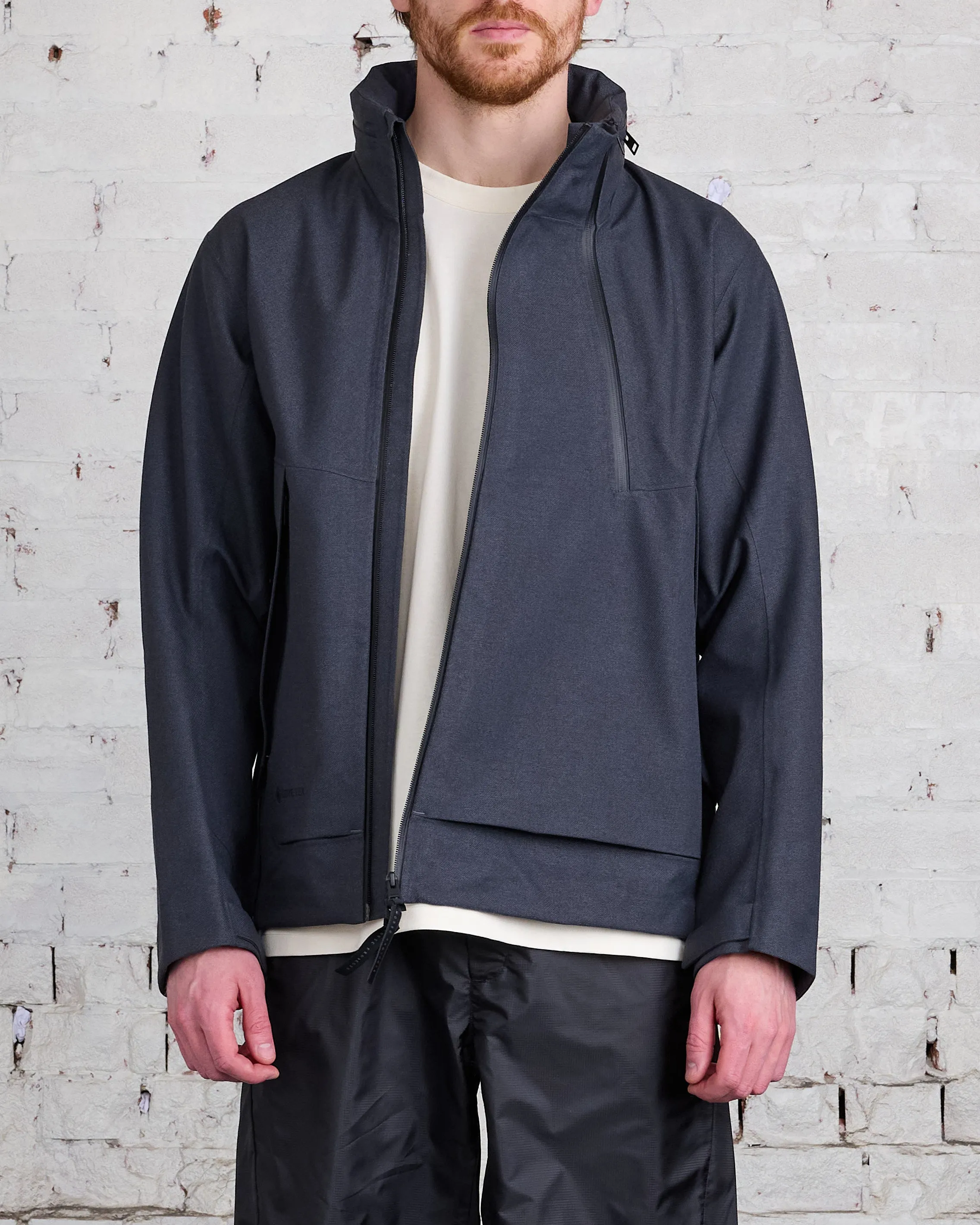 Norse Projects Arktisk 3L Gore-Tex Textured Jacket Charcoal