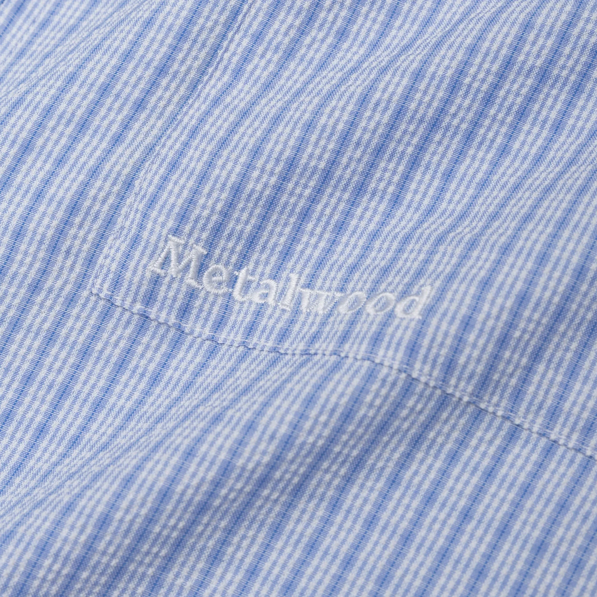 TEXTURED CADDIE SHIRT