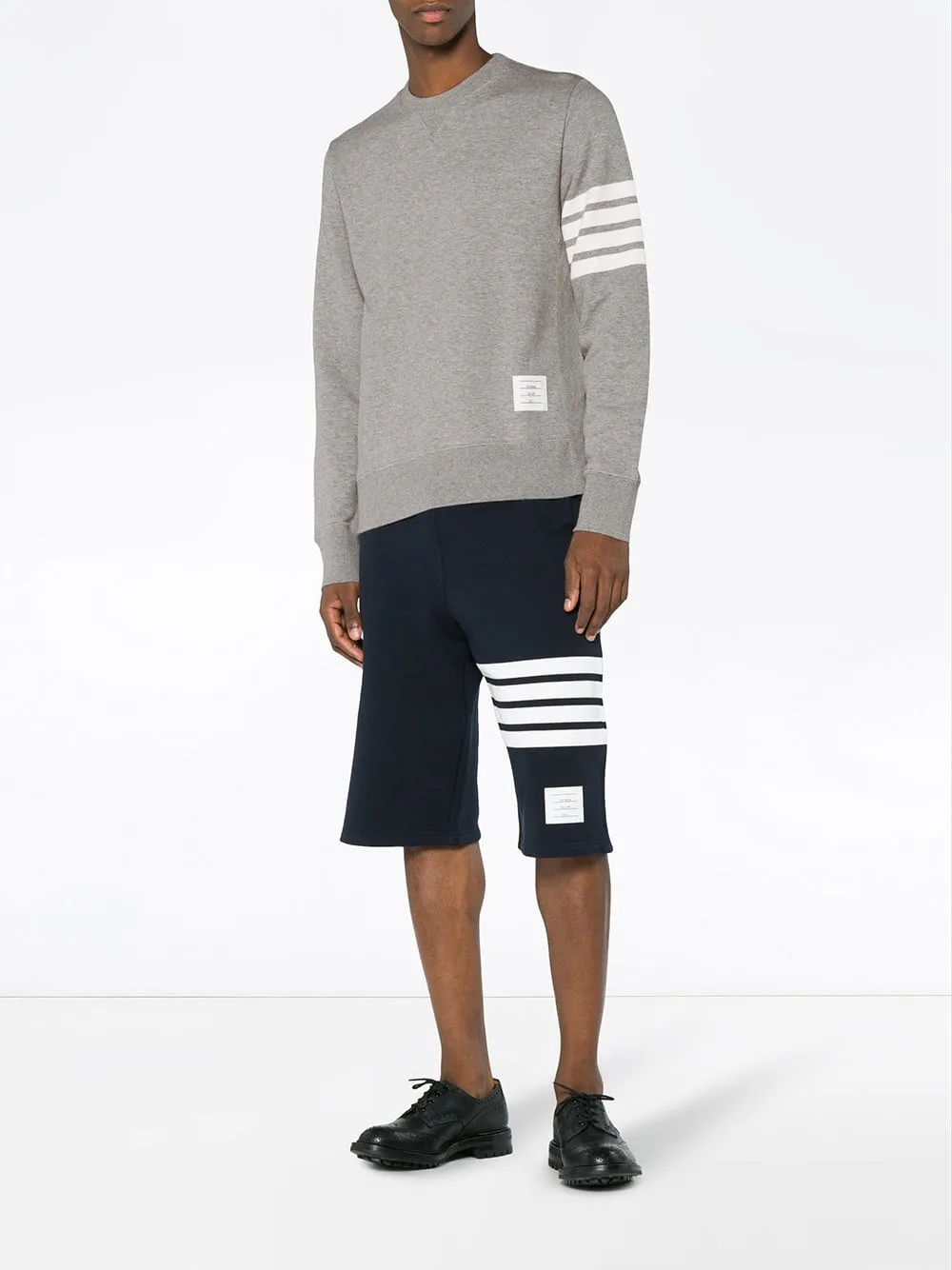 THOM BROWNE - Men Classic Sweatshirt In Classic Loopback W/ Engineered 4 Bar