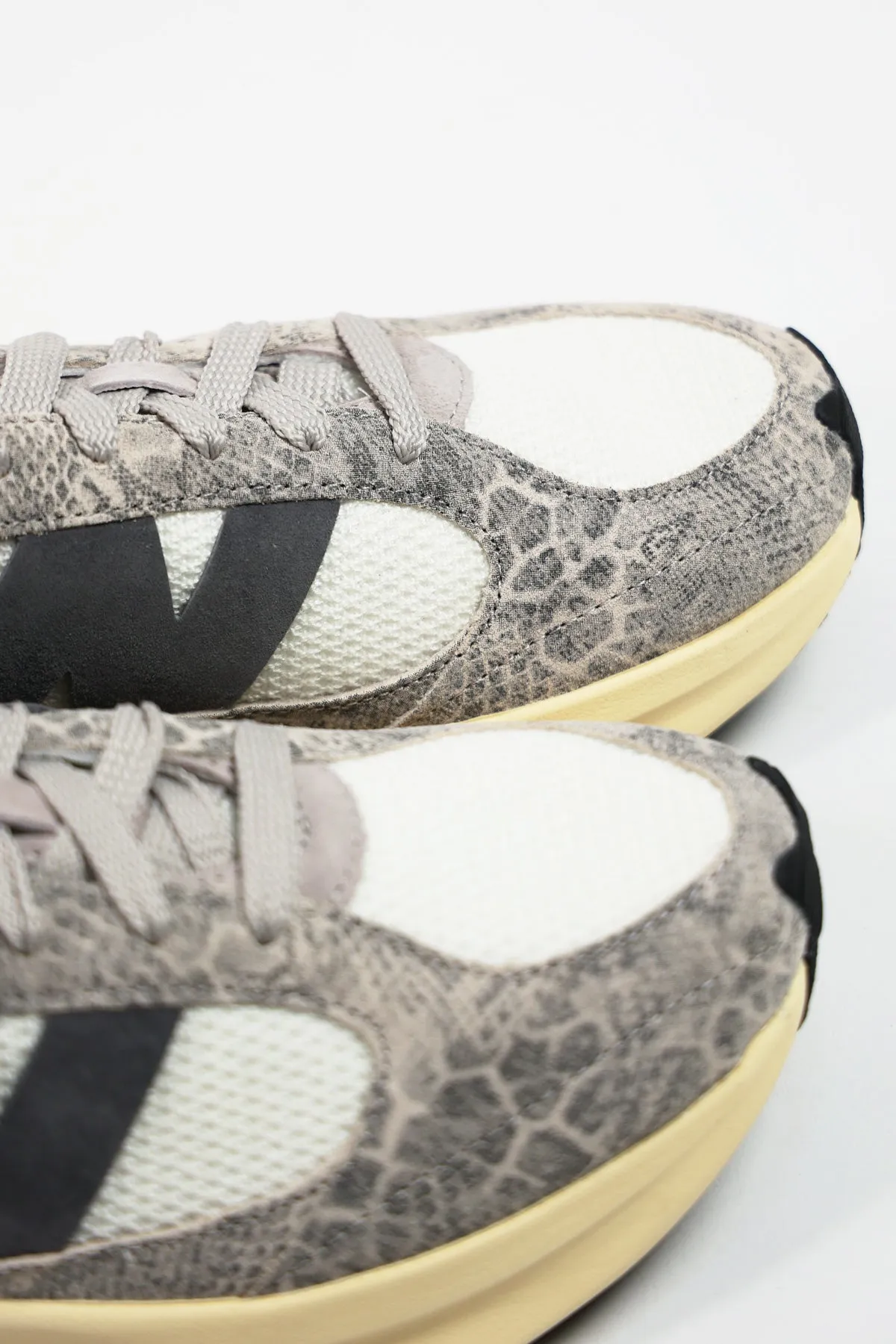 WRPD Runner - White/Grey